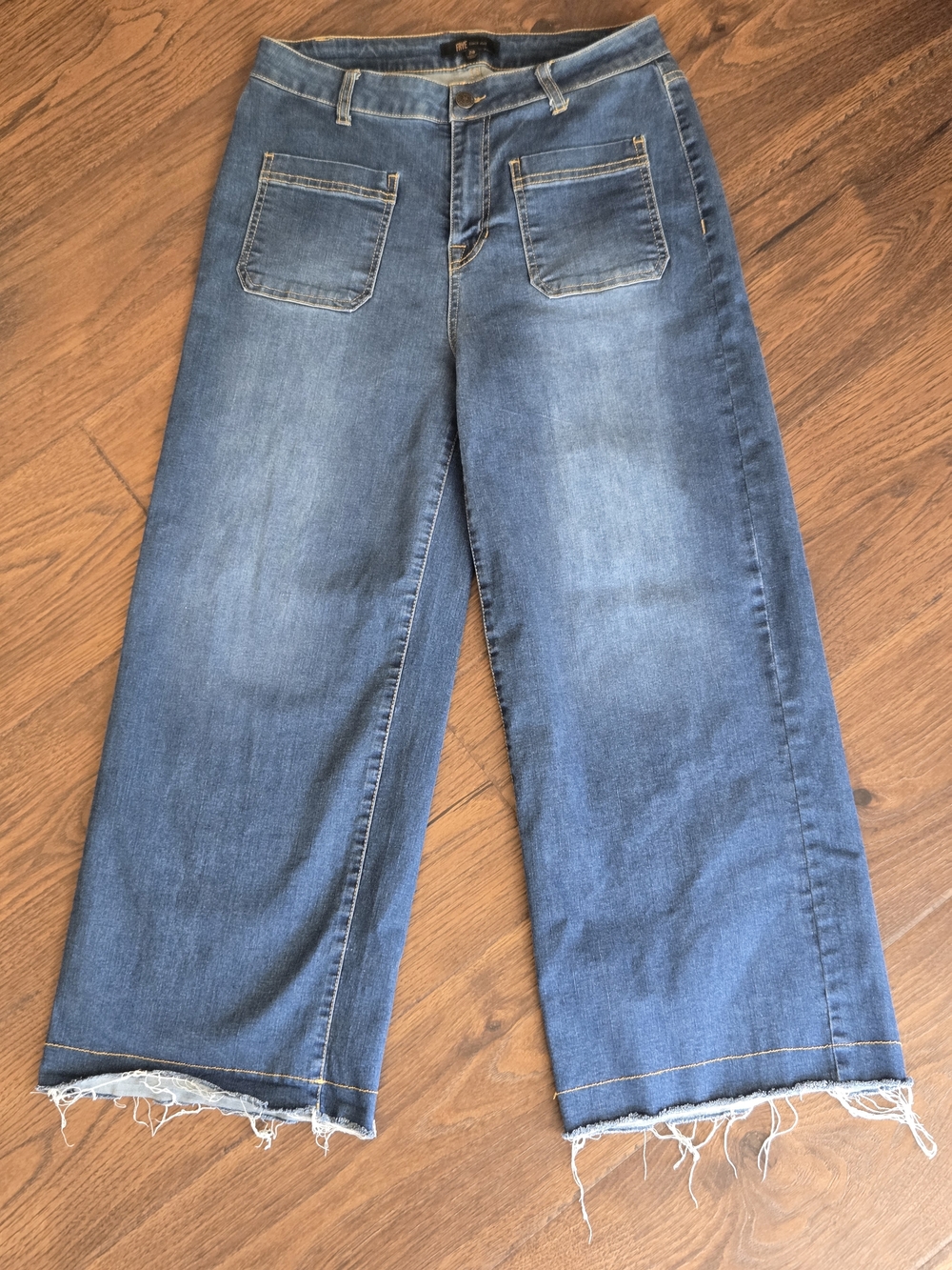 FRYE Jeans Women’s Wide Leg Boho Mila Wash Size 28